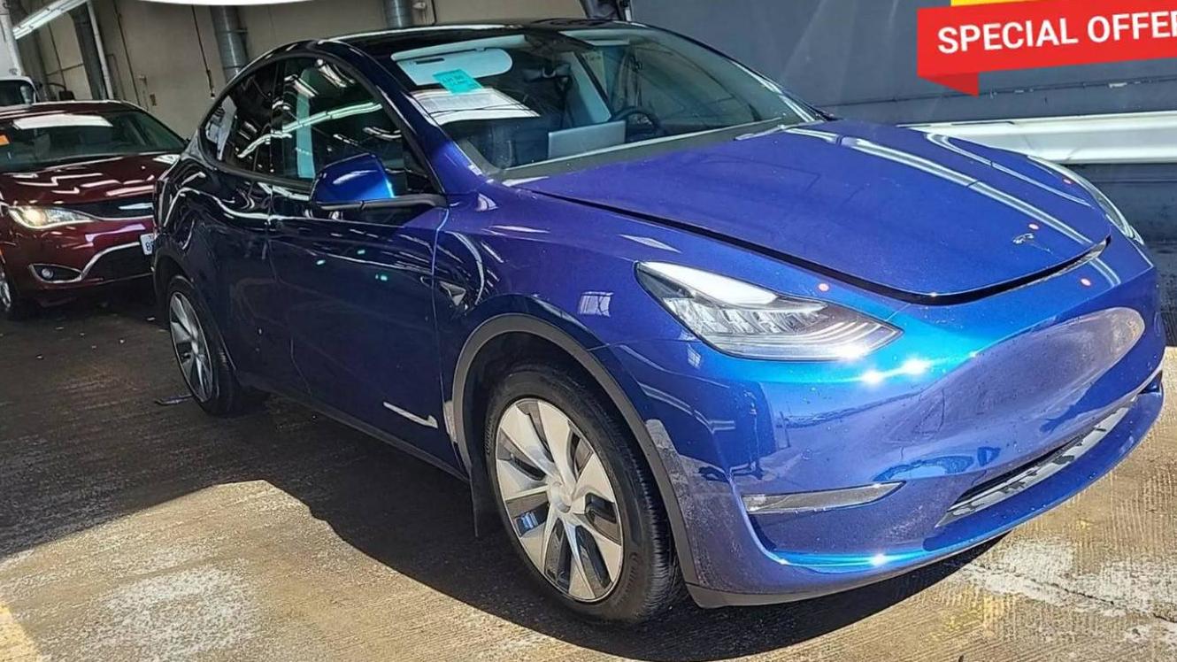 TESLA MODEL Y 2022 7SAYGDEE5NF315964 image